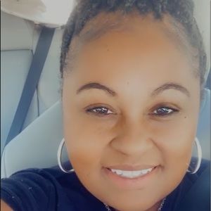 Meet your Posher, Clare